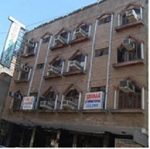 Sahara International Deluxe Hotel New Delhi Exterior photo